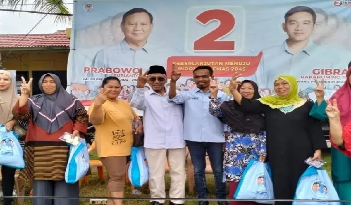Tebus Murah 1000 Paket Sembako Andalan di Banyuasin, Relawan RFG Yakini UMKM-Millenial Tunjuk Prabowo-Gibran