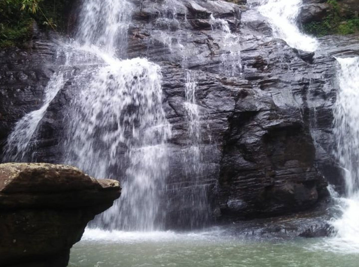 Menikmati Keasrian Coban Pandawa: Wisata Alam Tersembunyi di Malang