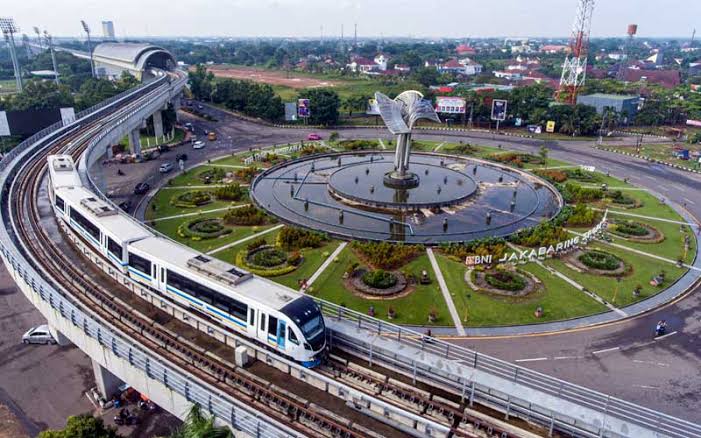 Libur Panjang Penghujung Tahun, LRT Beroperasi Hingga Pukul 02.09 Dinihari.