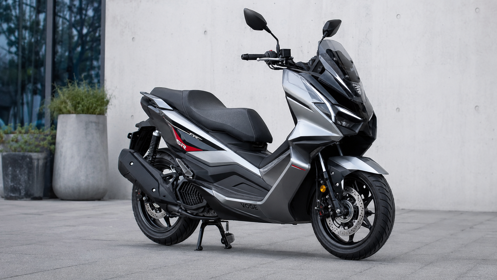 Voge SR150R 2026 Resmi Jadi Penantang Baru Skutik 150 CC, Fitur Keselamatan Lengkap