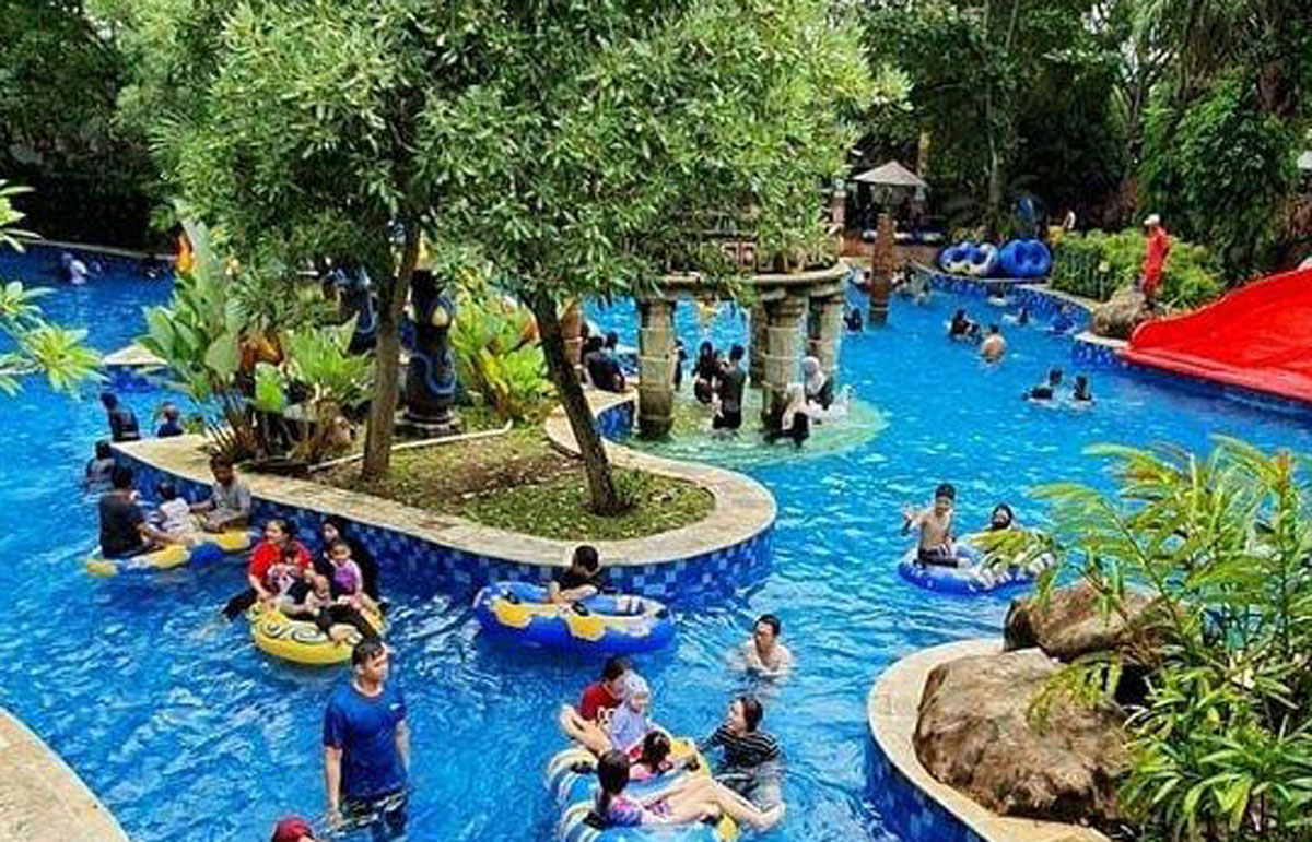 Amanzi Waterpark Palembang: Destinasi Wisata Air Favorit untuk Liburan Keluarga