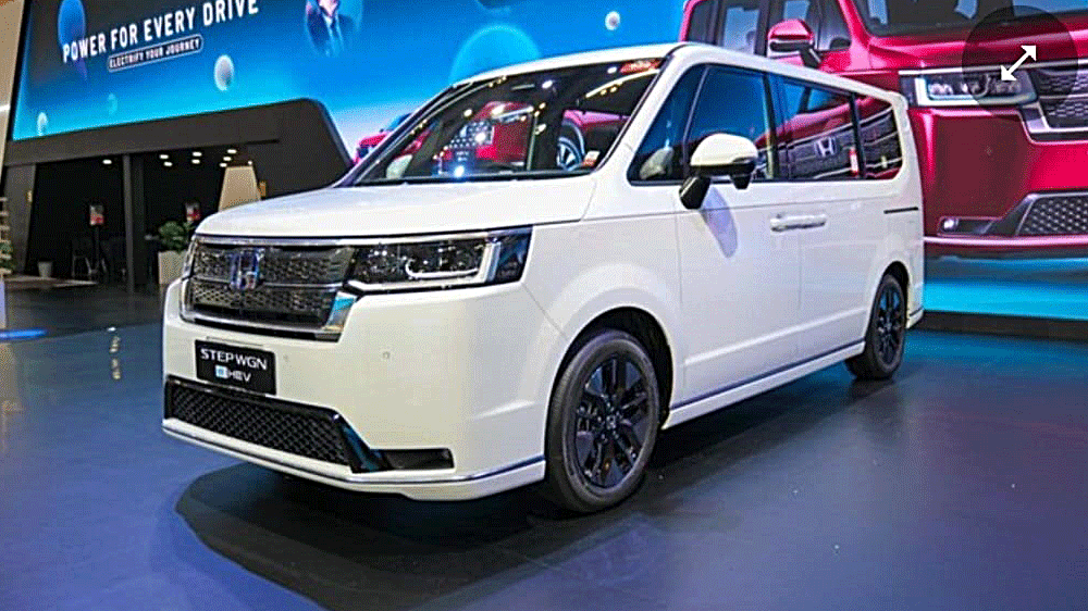 Honda Step WGN Hybrid, MPV Ramah Lingkungan dengan Kabin Super Luas, Cocok untuk Keluarga Modern