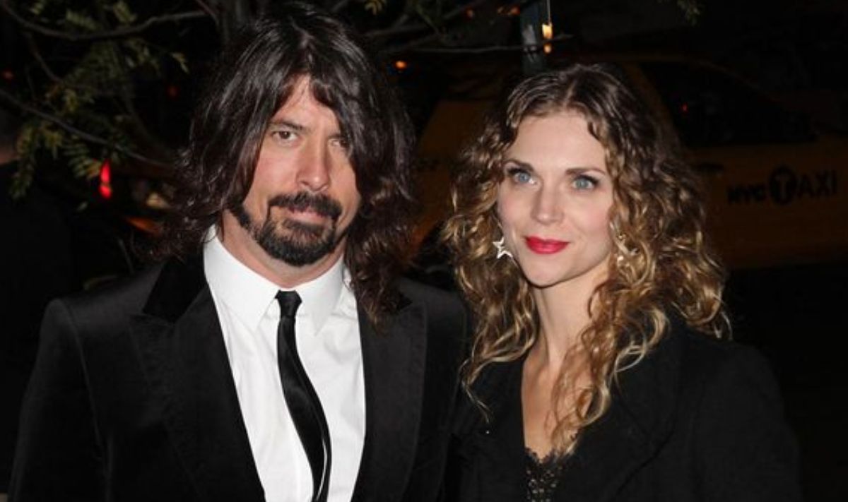 Skandal Baru Dave Grohl: Dugaan Perselingkuhan dengan Pebisnis Situs Porno Terbongkar