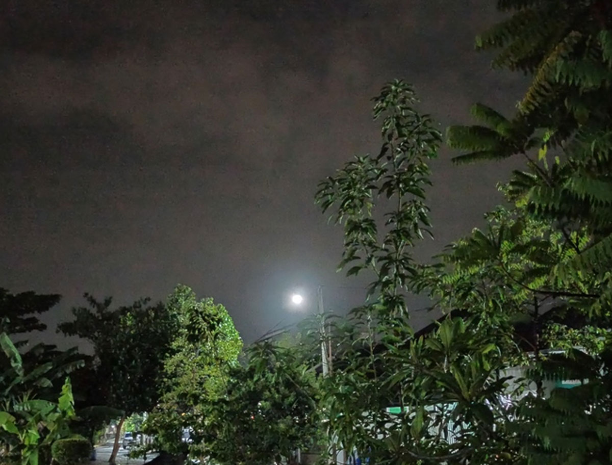 Mode Pro pada Redmi Note 13 Pro Plus 5G: Mengungkap Keajaiban Fotografi Malam yang Tak Terbatas