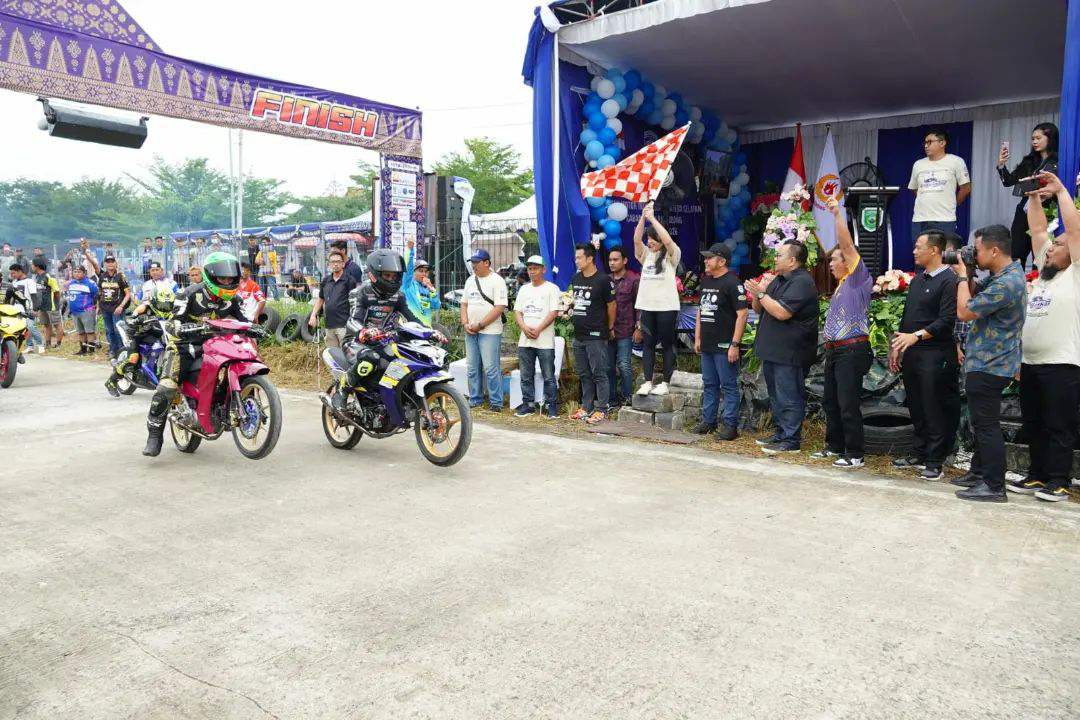 Gubernur Sumsel H Herman Deru Apresiasi Gubernur Cup Race IMI Palembang