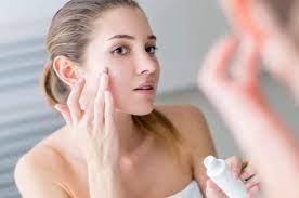 Dermatolog Ungkap Opsi Alternatif untuk 3 Produk Skincare Mahal