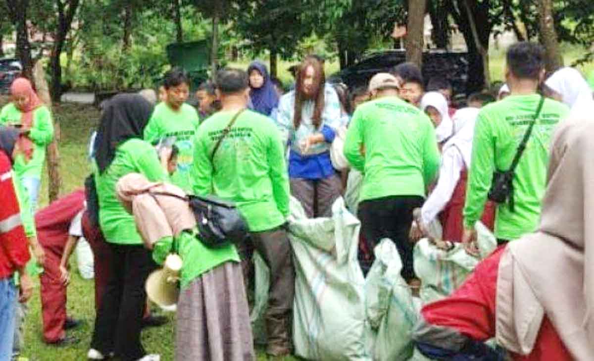 Rp14,8 Miliar Raib! Ribuan Petani Sawit di OKI Menuntut Keadilan