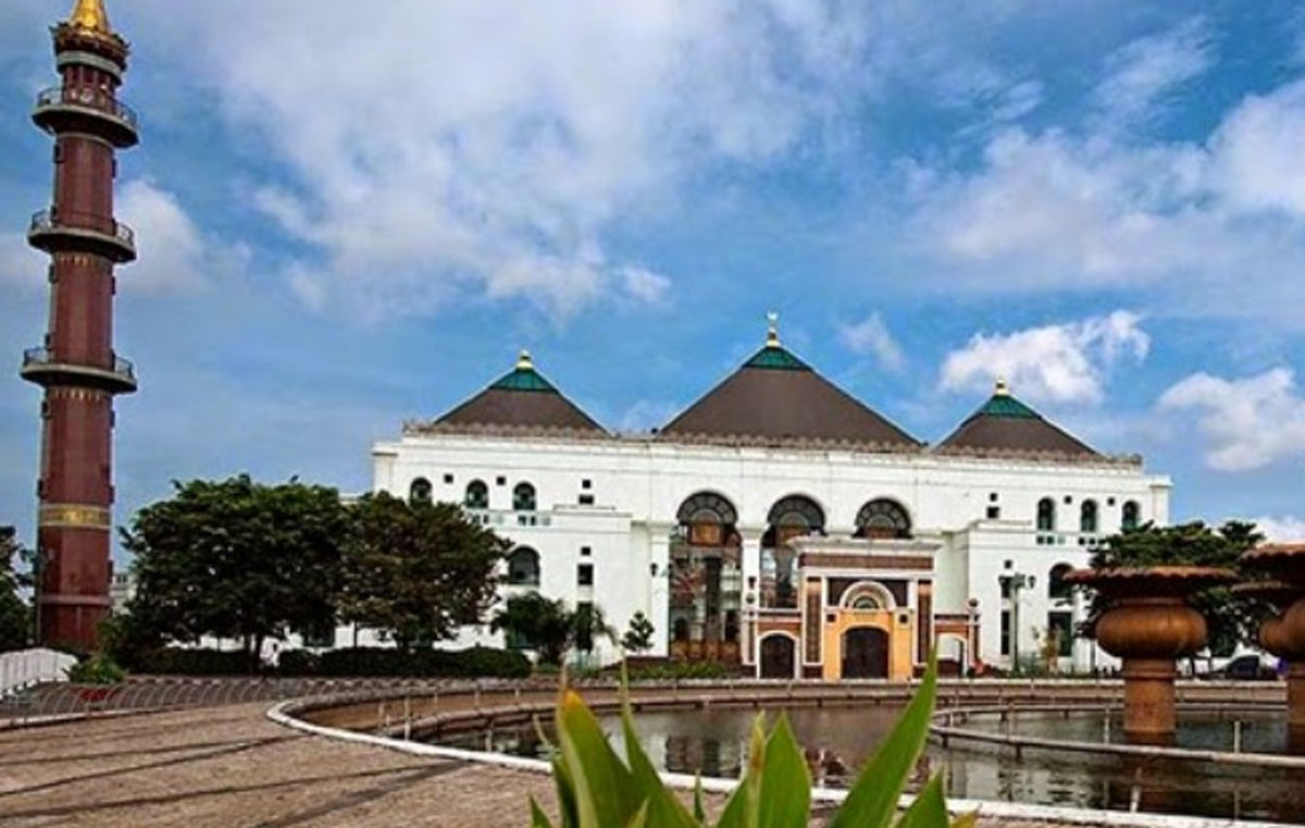 Masjid Agung Palembang: Simbol Keagungan Sejarah dan Arsitektur Unik