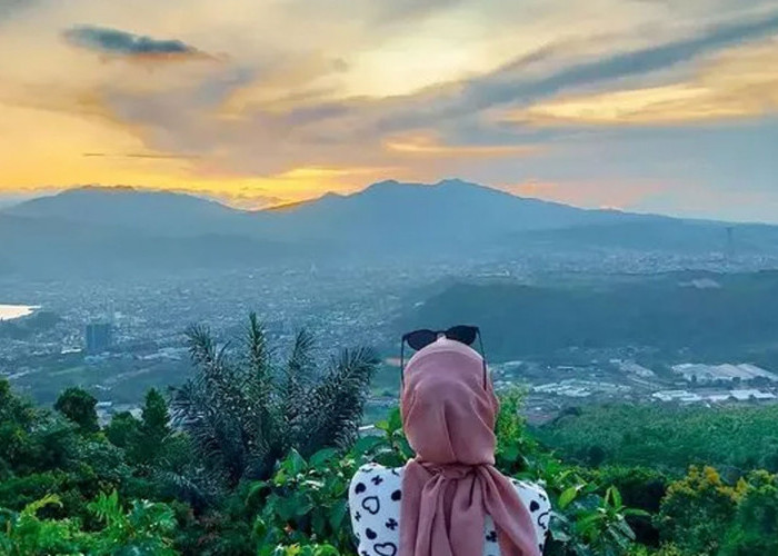 Pesona Gunung Balau: Spot Healing Sore di Lampung dengan Panorama Estetik