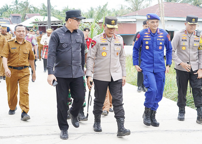 Meminimalisir Kecelakaan, Nelayan Banyuasin II Terima Bantuan Solar Cell