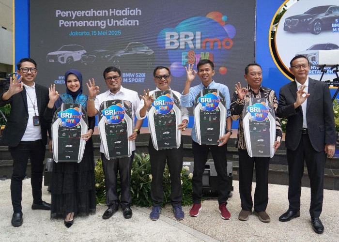 BRI Rayakan Keberuntungan Nasabah: 10 Pemenang BMW & Hyundai Resmi Boyong Hadiah BRImo FSTVL 2024