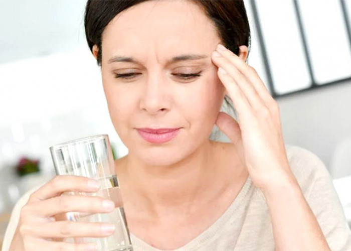 Jangan Anggap Sepele! Air Putih Tak Hanya Cegah Dehidrasi, Tapi Juga Efektif Dalam Mencegah Sakit Kepala