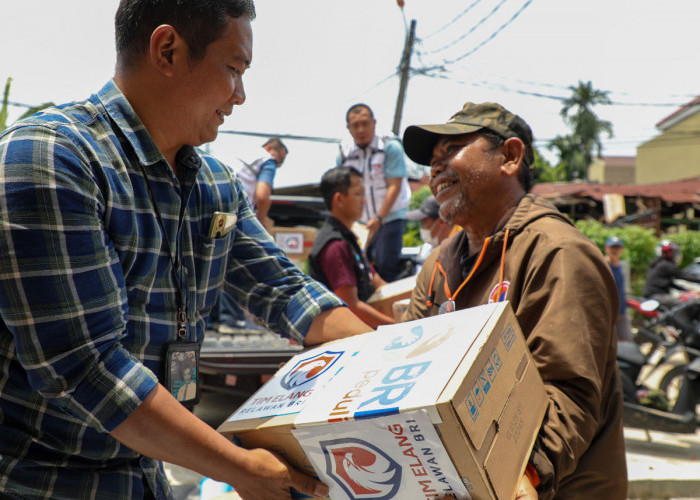 BRI Peduli Gerak Cepat Salurkan Bantuan untuk Korban Banjir Jabodetabek