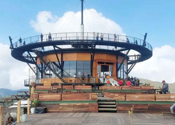 Menikmati Kopi Sambil Pandangi 4 Gunung: Serunya Liburan ke Bromo Hillside Malang