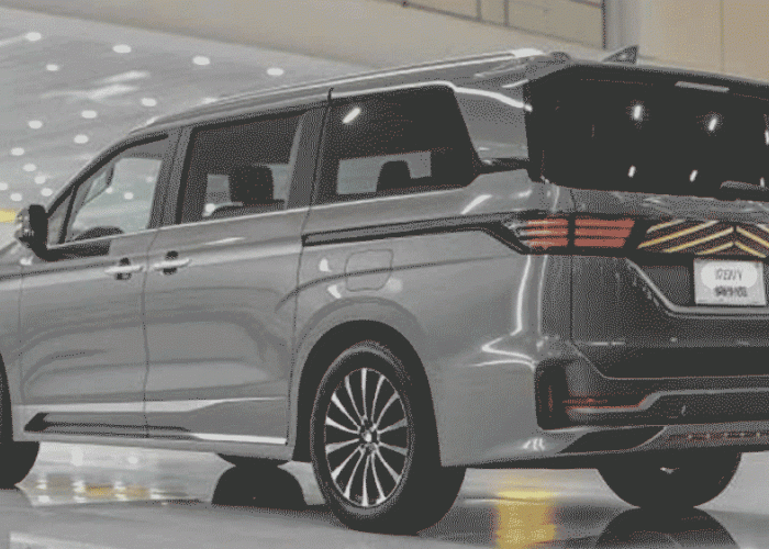 Isuzu 9 Seater  Dominasi Kenyamanan dalam Balutan Ketangguhan Diesel yang Tak Terkalahkan!