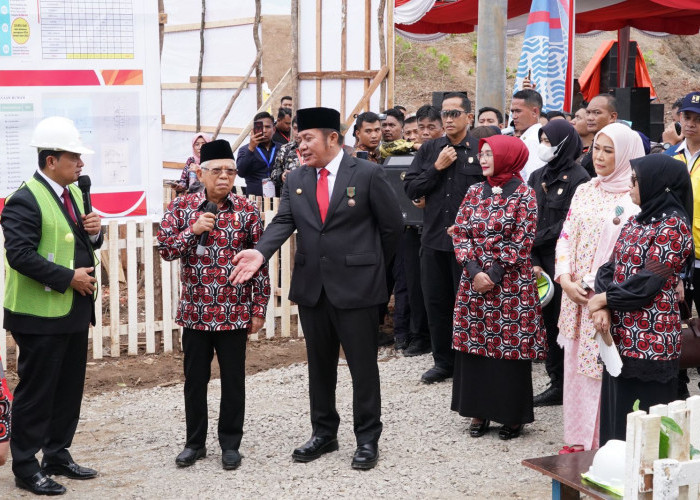 Usai Hadiri Puncak Hari Keluarga Nasional, Wapres RI Kunjungi Pembangunan Perumahan, Keluarga Risiko Stunting