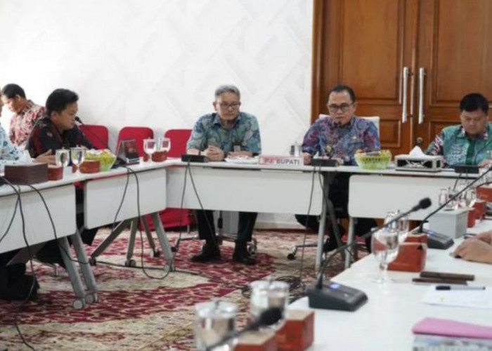 Penjabat Bupati dan Sekretaris Daerah, Pimpin Rapat Exit Meeting Pemeriksaan Keuangan 2023 oleh BPK RI