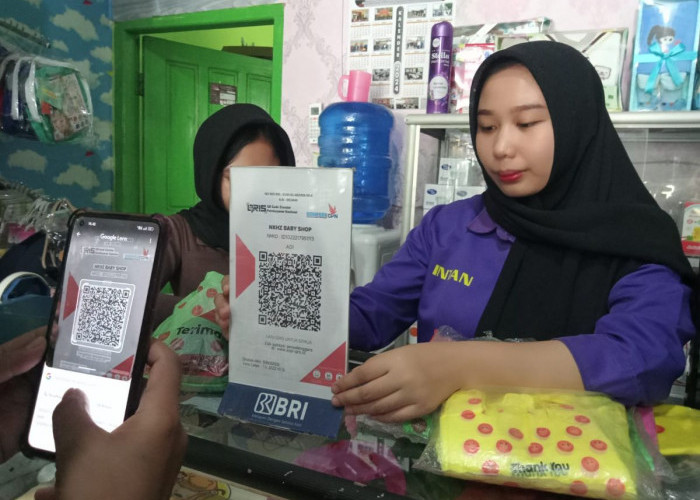 Belanja Lebih Praktis di NKHZ Baby Shop Prabumulih dengan QRIS BRI