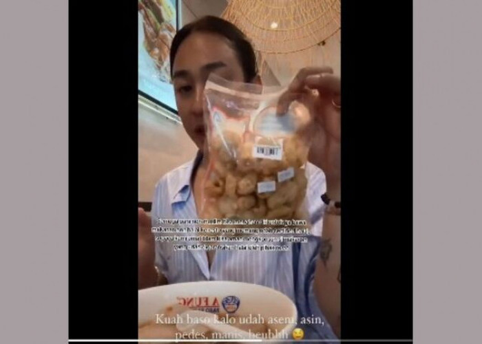 Kontroversi Jovi Adhiguna: Bawa Kerupuk Babi dan Menyantapnya di Restoran Halal, Netizen Geram!