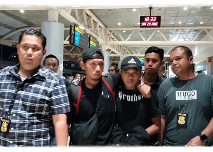 Antoni Pulang ke Palembang: Buronan Kasus Pembunuhan Sadis Diborgol dan Dikawal Ketat