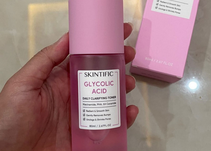 Skintific Glycolic Acid Daily Clarifying Toner: Toner Sehari-hari untuk Kulit Lebih Bersih dan Bercahaya