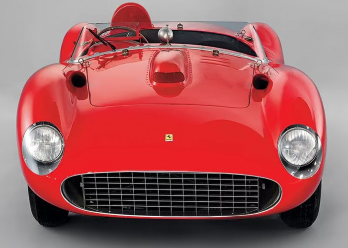 Messi Bikin Geger! Beli Ferrari Langka Seharga Rp585 Miliar, Kalahkan Ronaldo di Lelang