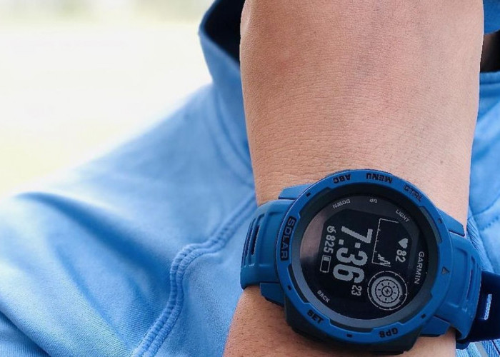 Outdoor Tanpa Khawatir Baterai? Garmin Instinct Solar Jawabannya!