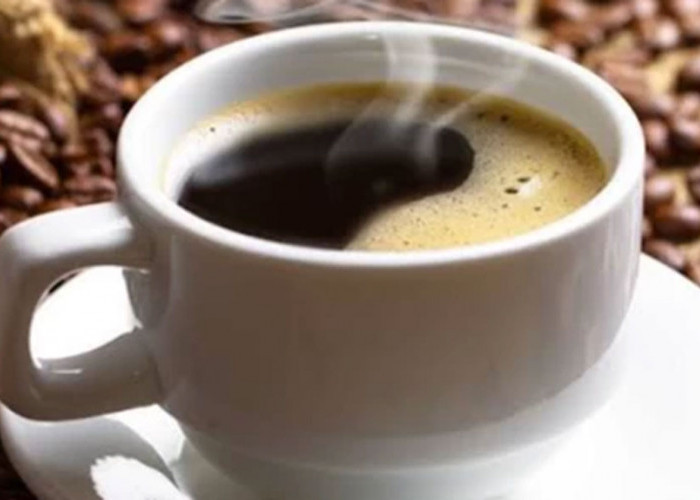 Pahitnya Kopi, Pahit Juga Efeknya? Ini Risiko Minum Kopi Hitam Setiap Hari!