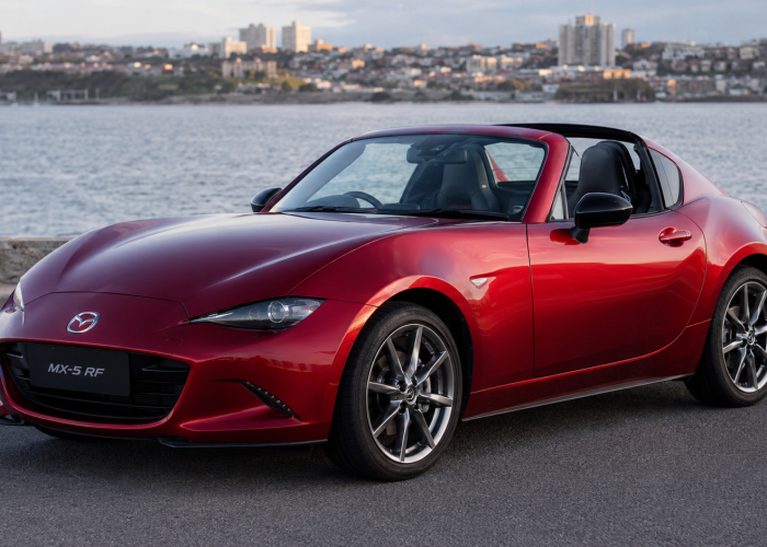 Mazda MX-5 RF: Roadster Sporty dengan Harga dan Spesifikasi Terbaru