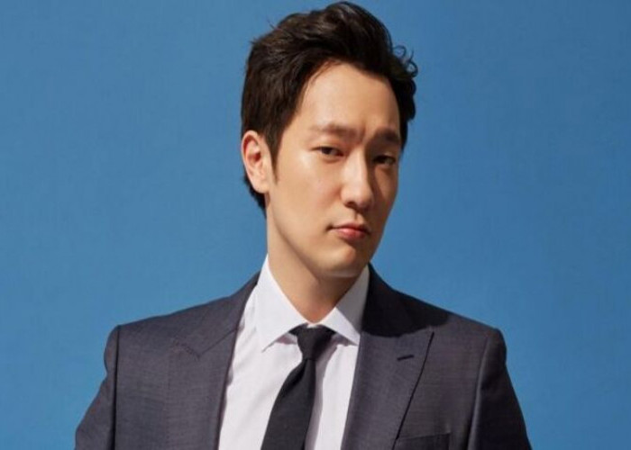 Kontroversi Aktor Son Seok Gu: Teater sebagai Akting Palsu dan Kritik Tajam dari Nam Myung Ryul
