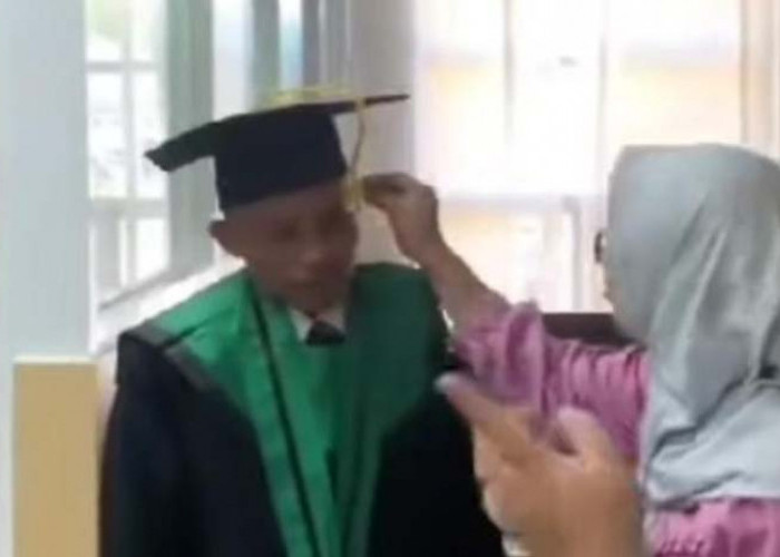 Kisah Viral Mahasiswa IAIN Gorontalo: Wisuda Sendiri Gara-Gara Bangun Terlambat