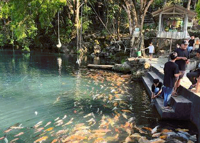 Liburan Keluarga ke Kuningan dan Cirebon, Telaga Biru Cicerem hingga Arunika Jadi Favorit Wisatawan