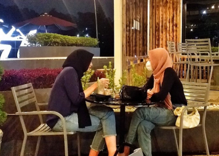 Coffee Shop Ini Lebih dari Sekadar Tempat Nongkrong: Nikmati Kopi, Suasana, dan Cerita di Baliknya!