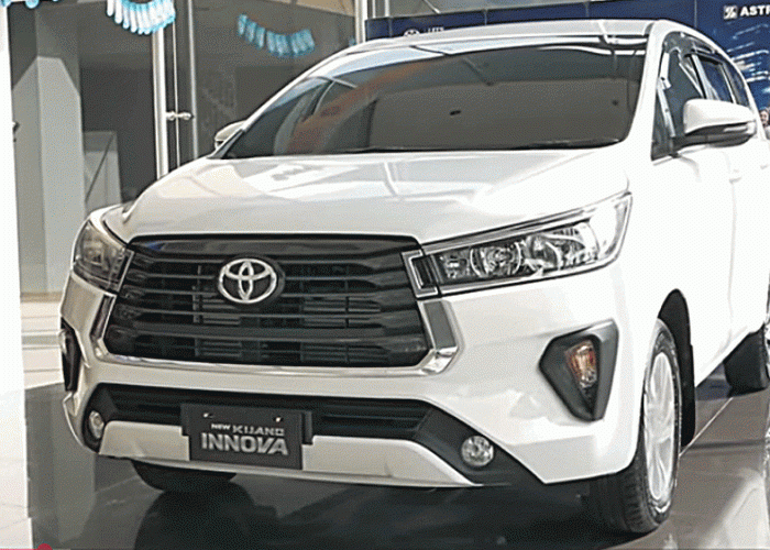 Innova Zenix Hybrid Lagi Murah-Murahnya, Promo Akhir 2025 di Tunas Toyota Bintaro Bikin Dilema Nunggu 2026