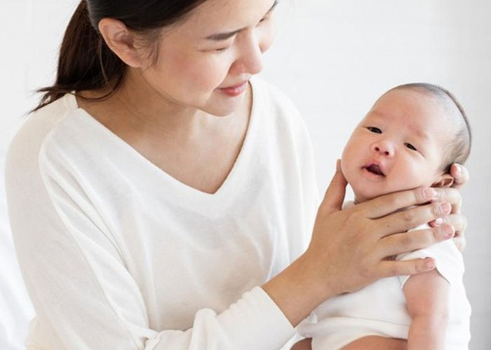 Mengatasi Cegukan pada Bayi: Penyebab dan Solusi yang Efektif