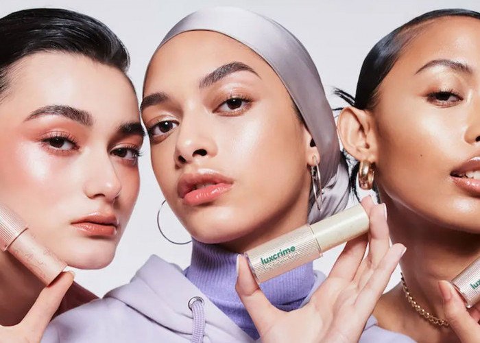 Luxcrime Seamless Highlighter Stick: Rahasia Wajah Glowing Alami untuk Tampilan Memukau