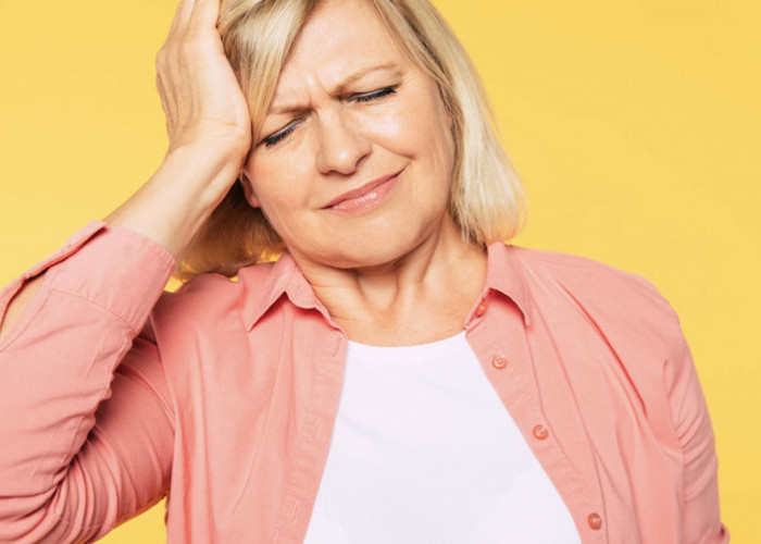 Ketika Menopause Mengetuk Pintu: Seberapa Besar Porsi Protein yang Perlu Dikonsumsi Perempuan?