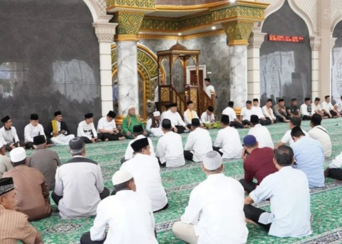 Pj Bupati Banyuasin dan Sekda Menggelar Safari Ramadhan, di Masjid Al-Muhajirin Kecamatan Betung