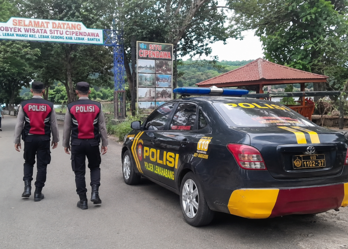 Wujudkan Liburan Nyaman, Polsek Lemahabang Tingkatkan Pengamanan Objek Wisata