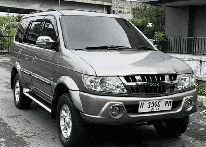 Langka Banget! Isuzu Panther Grand Touring 2012 KM Rendah, Kondisi Nyaris Baru Bikin Kolektor Melirik