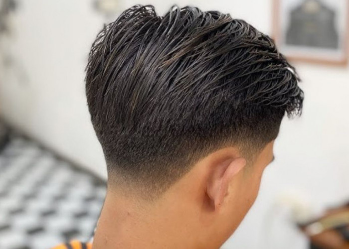 Intip Yuk! Potongan Dua Jari ala Seleb Pria Korea: Gaya Simpel, Maskulin, dan Siap Ditiru!