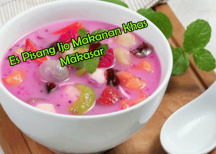 Es Pisang Ijo,Segar Manis Khas Makassar yang Bikin Ketagihan Dan siap menemani saat berbuka