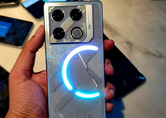 Infinix GT 20 Pro: Smartphone Gaming Rp 4 Jutaan dengan Desain Mecha dan Lampu RGB yang Futuristik