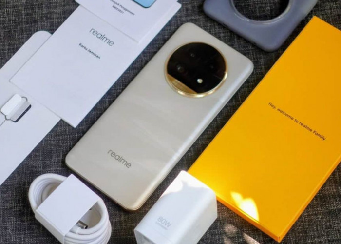 Inilah Realme 13 Pro Plus: Smartphone Stylish dengan Desain Ringan dan Nyaman untuk Pengguna Aktif!