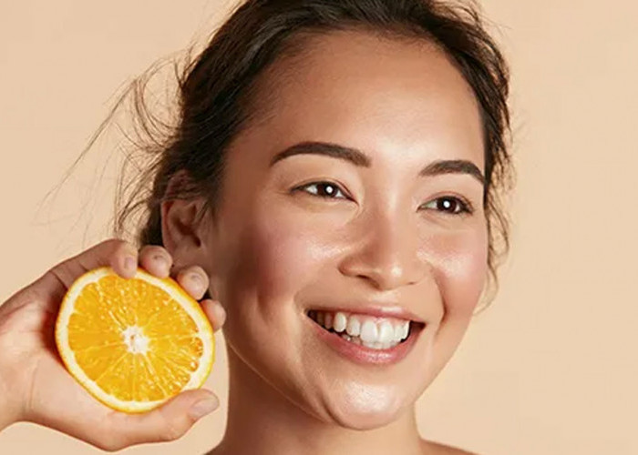 Vitamin C: Perlindungan Kulit dari Radikal Bebas di Pagi Hari