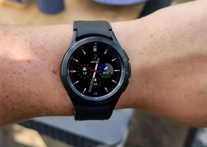 Samsung Galaxy Watch 4 Classic: Smartwatch Elegan dengan Fitur Canggih untuk Gaya Hidup Aktif