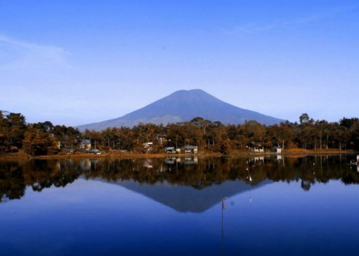 Intip Yuk! Danau Tebat Gheban: Romantisme dan Relaksasi di Tengah Kota Pagar Alam!