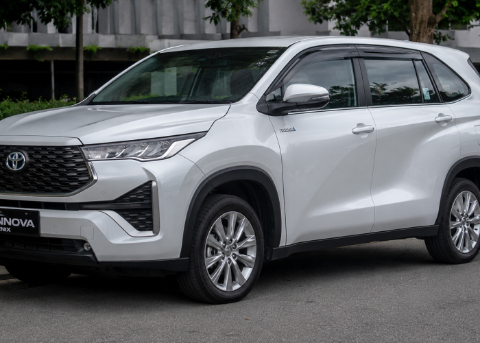 Toyota Kijang Innova Zenix 2026, MPV Keluarga dengan Fitur Makin Lengkap