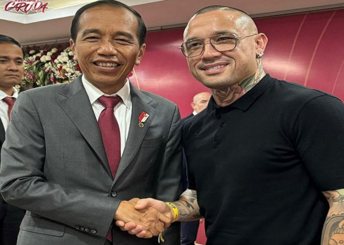 Radja Nainggolan dengan Presiden Joko Widodo, Mereka Bahas Apa? 
