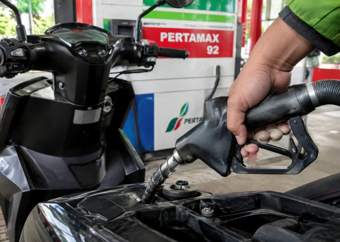 Jangan Asal Gas! Kebiasaan Ini Bisa Bikin BBM Motor Boros